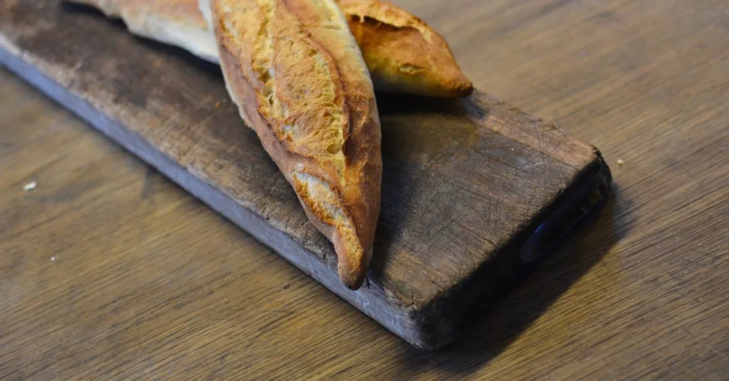 découvrez la baguette scoring closing, l'outil parfait pour des découpes précises et nettes en boulangerie. idéal pour réussir vos baguettes maison avec une finition professionnelle.