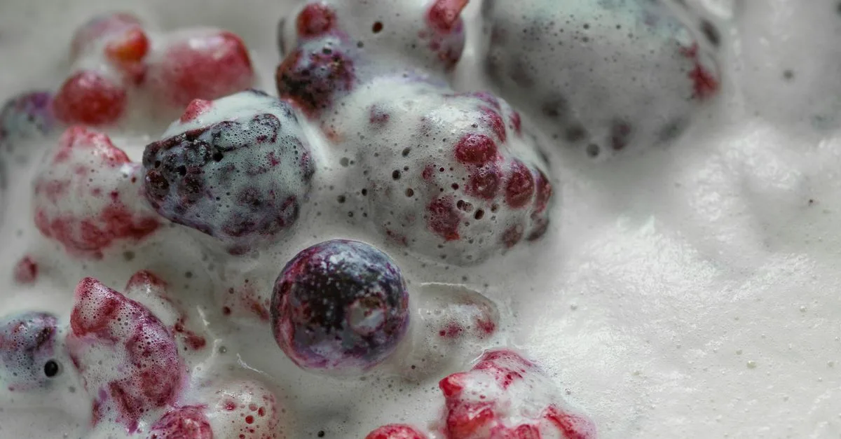 découvrez des astuces efficaces pour éviter l'affaissement de la crème pâtissière et obtenir une texture parfaite à chaque préparation.