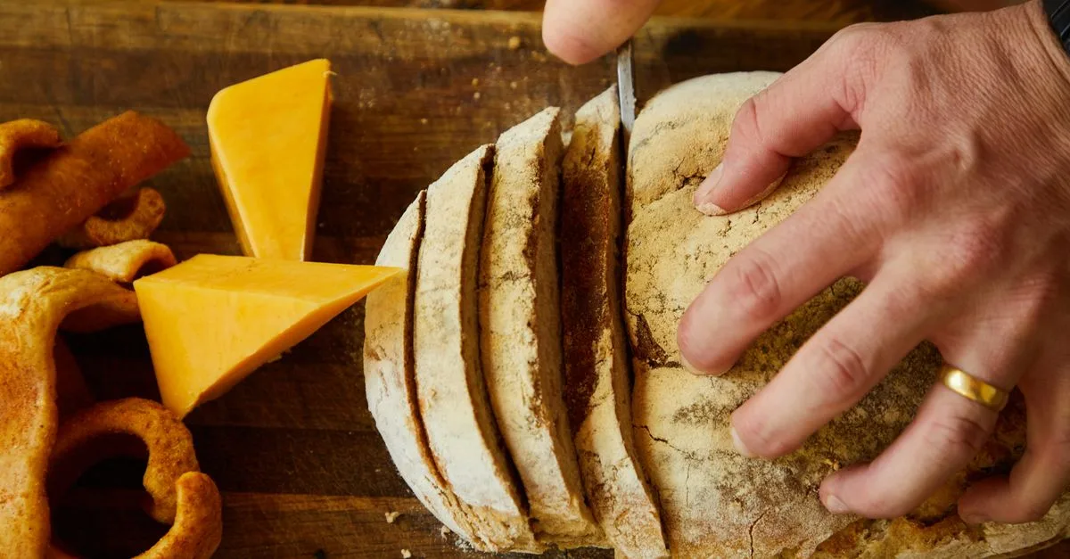 découvrez la méthode du pourcentage boulanger pour réussir parfaitement vos recettes de pain en ajustant les proportions des ingrédients avec précision.
