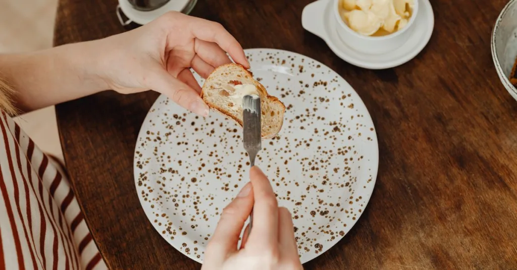 découvrez notre sélection de beurre de qualité supérieure, parfait pour cuisiner, pâtisser ou tartiner. savourez la richesse et la fraîcheur du beurre traditionnel français.