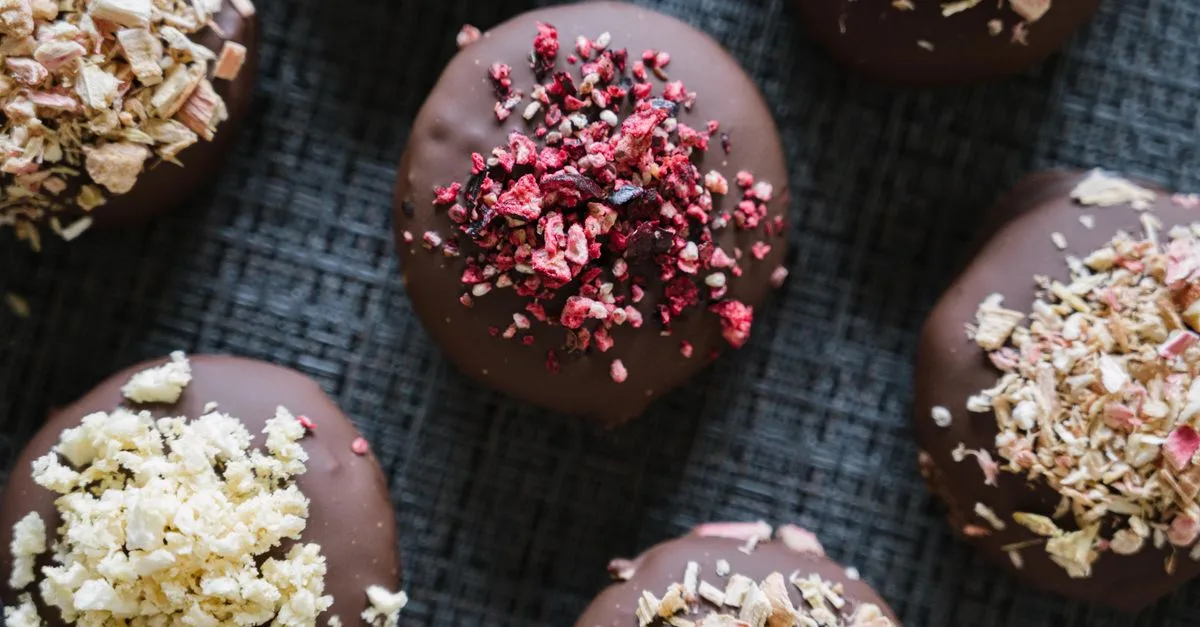 découvrez notre recette facile et gourmande de chocolat maison à préparer chez vous pour un plaisir authentique et personnalisé.